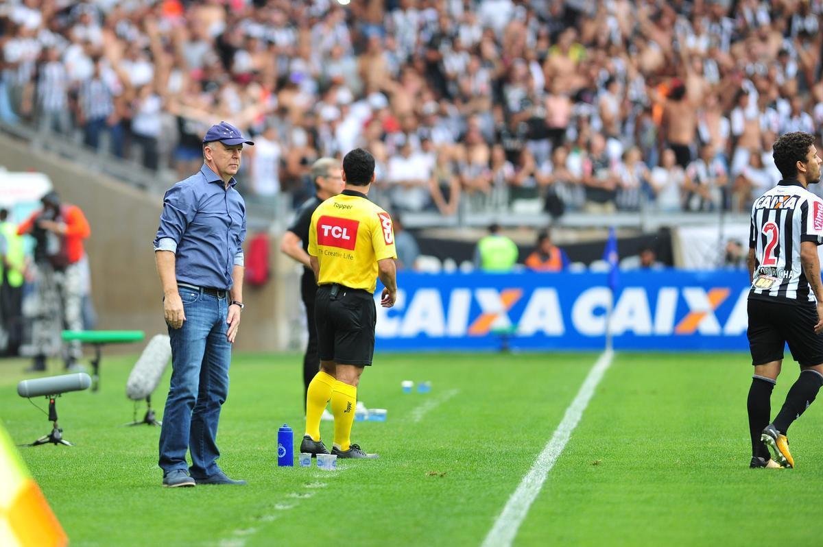 Imagens do clssico entre Cruzeiro e Atltico, pela 30 rodada da Srie A, no Mineiro