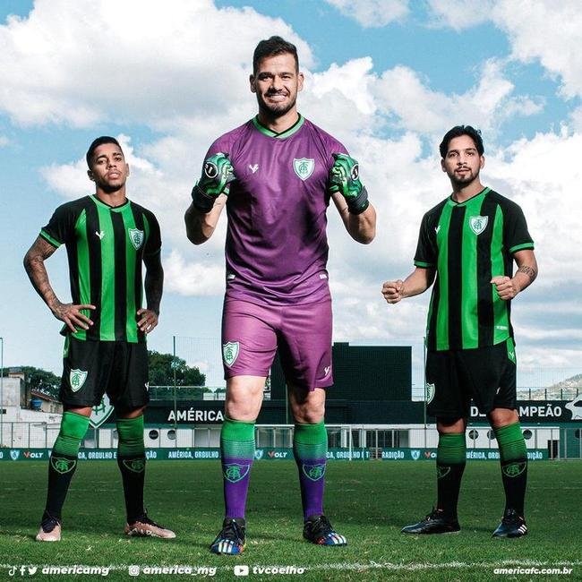 O Amrica apresentou a nova camisa 1 de 2023 para jogadores de linha e goleiros