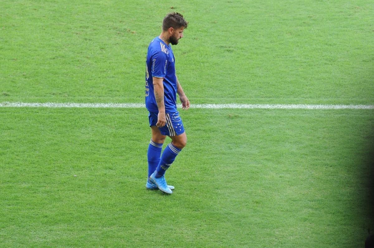 Fotos do empate por 0 a 0 entre Cruzeiro e Tombense, no Mineiro, em Belo Horizonte, pela sexta rodada do Campeonato Mineiro de 2021. Goleiro cruzeirense Fbio pegou um pnalti cobrado por Paulinho Dias e evitou o revs.