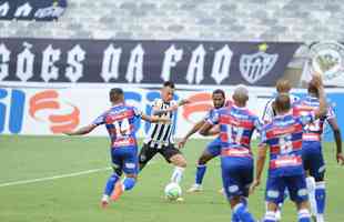 Fotos do duelo entre Atltico e Fortaleza, no Mineiro, em Belo Horizonte, pela 33 rodada do Campeonato Brasileiro