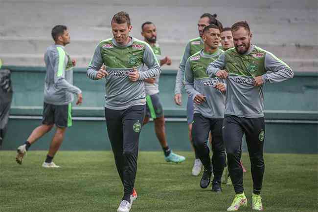 Coxa vai em busca da confirmação da vaga no Campeonato Brasileiro 2022