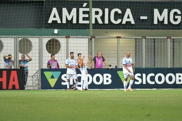 Fotos da partida entre Amrica e URT, no Independncia, pela sexta rodada do Campeonato Mineiro