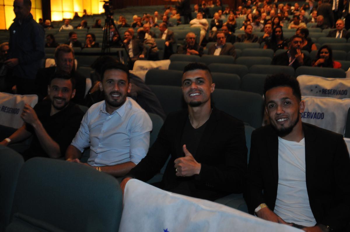 Imagens do lanamento do Instituto 5 Estrelas, no Palcio das Artes, em Belo Horizonte