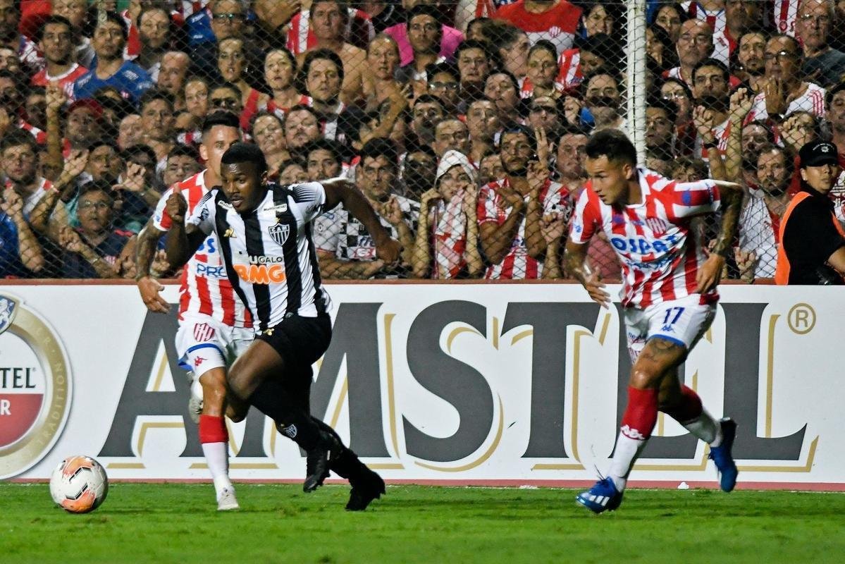 Galo foi batido pelo Unin em Santa F, na Argentina