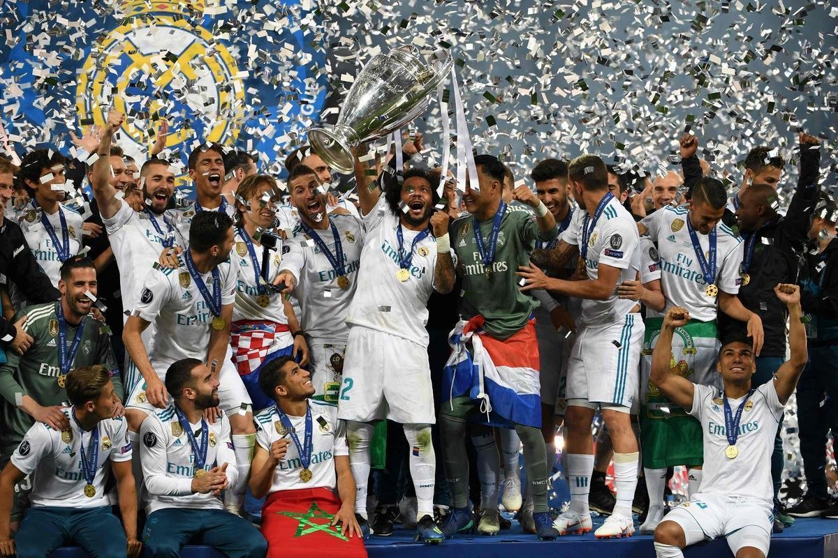 Festa do Real Madrid com a conquista da 13 Liga dos Campees, a terceira de forma seguida