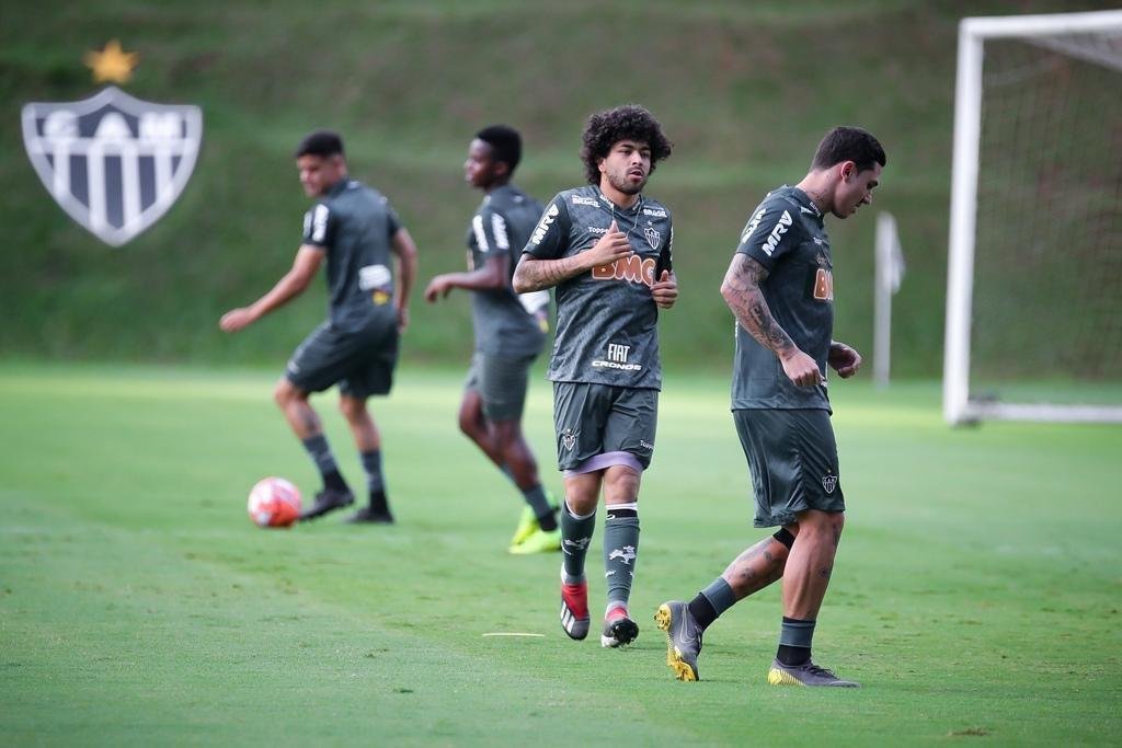 Fotos do treino do Atltico