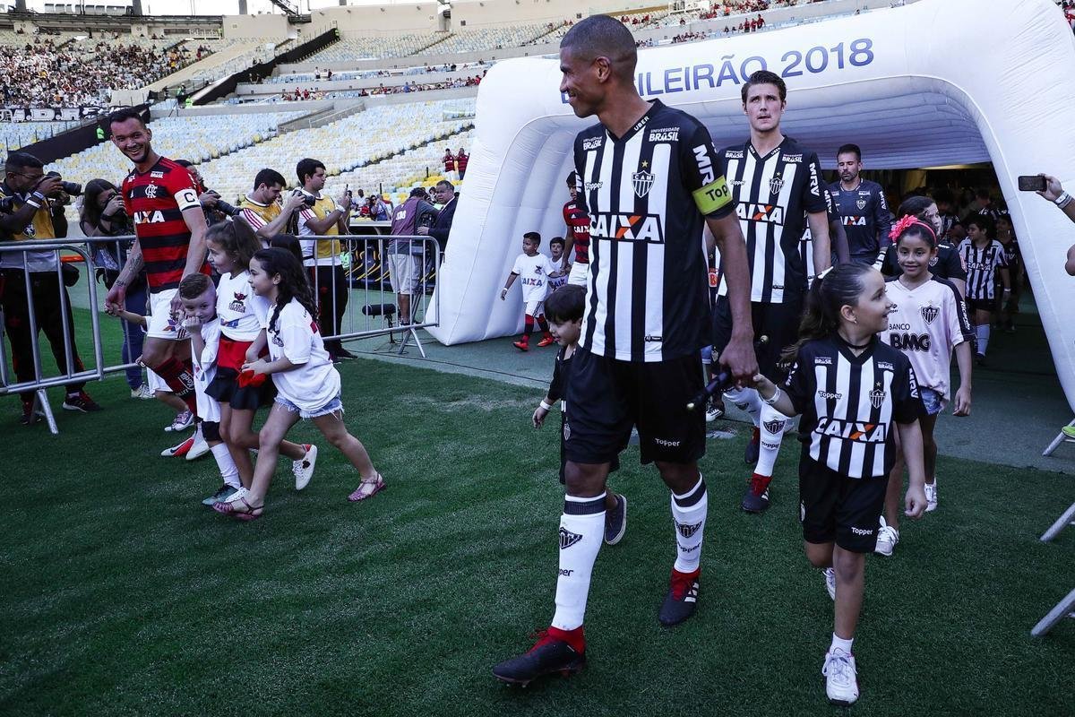 Imagens do duelo entre Flamengo e Atlético, no Maracanã, pela 26ª rodada do Brasileiro
