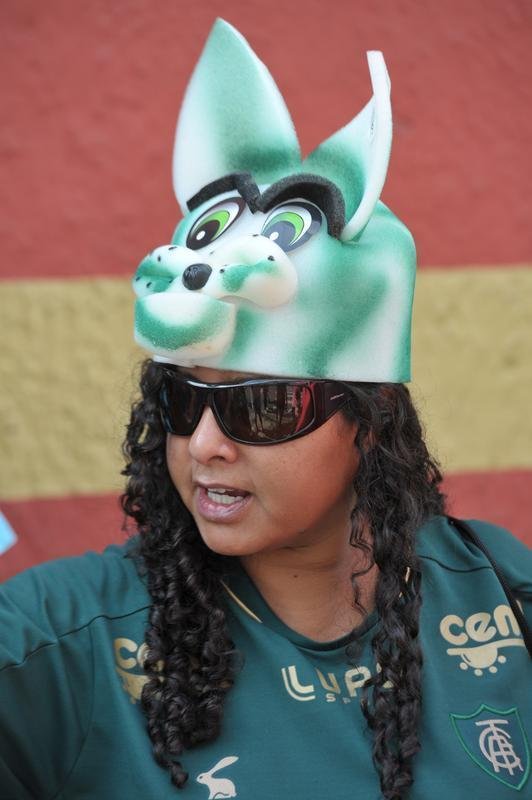Imagens das torcidas de Amrica e Cruzeiro no clssico deste domingo, no Independncia, pela partida de ida da semifinal do Campeonato Mineiro