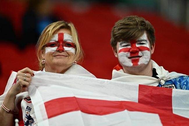 Torcidas de Inglaterra e Frana no duelo pelas quartas de final da Copa do Mundo do Catar