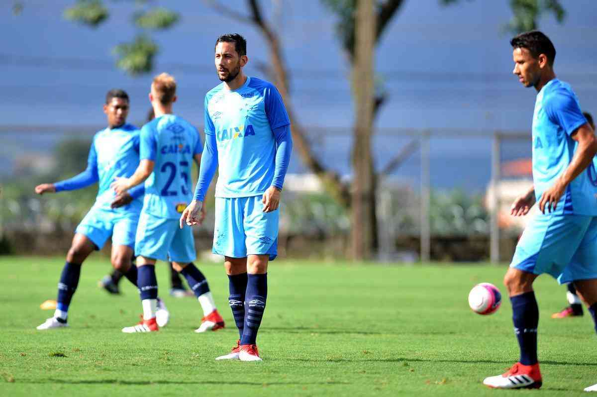 Fotos do treino do Cruzeiro desta quarta-feira (31/1), na Toca II (Ramon Lisboa/EM D.A Press)