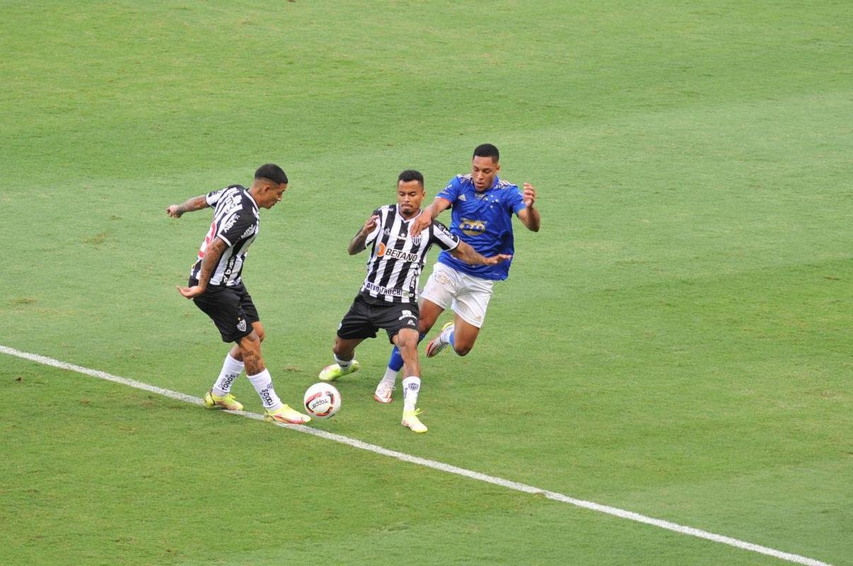 Fotos do clssico entre Atltico e Cruzeiro, no Mineiro, em BH, pela nona rodada do Campeonato Mineiro de 2022