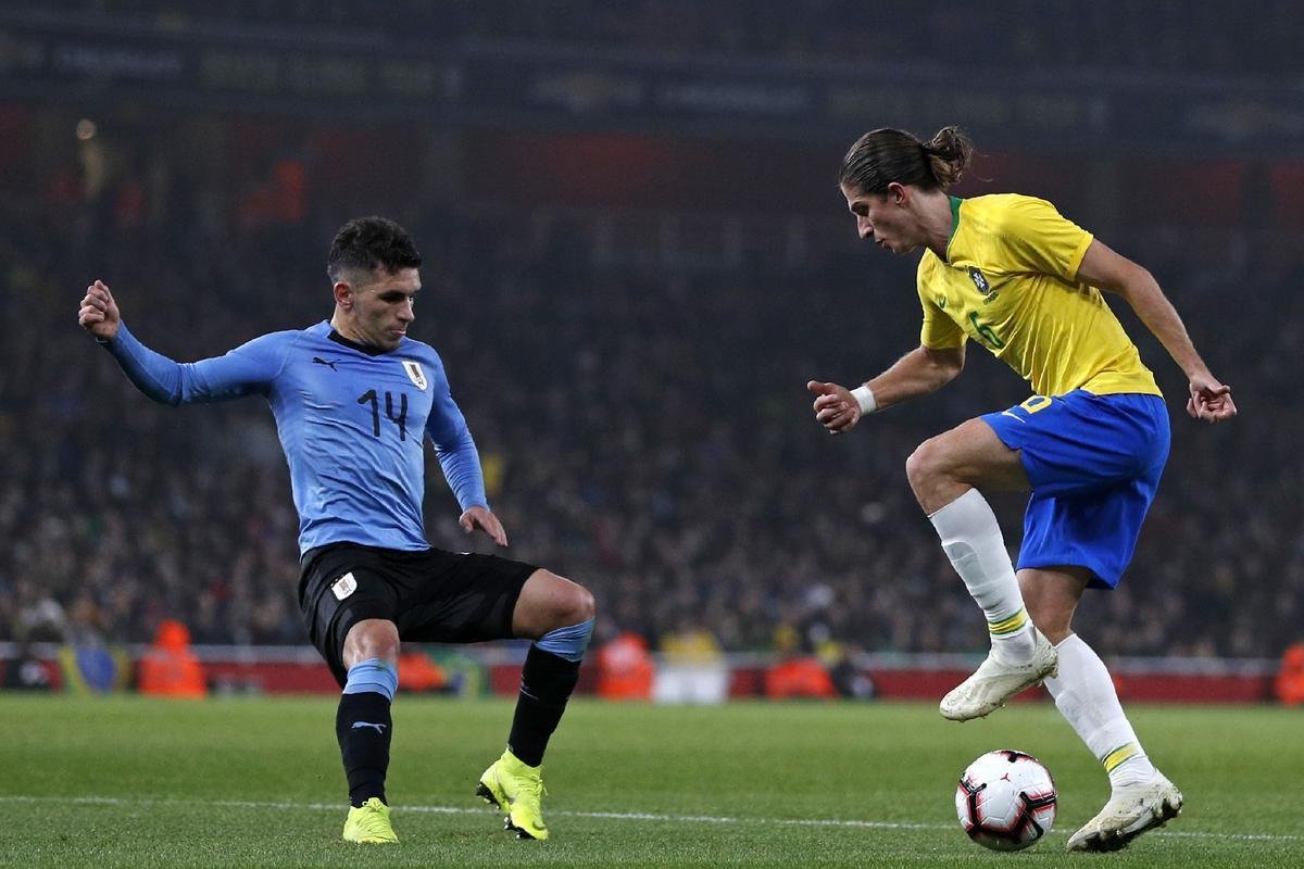 Brasil vence o Uruguai no penltimo teste da temporada. Neymar, de pnalti, garante triunfo em Londres