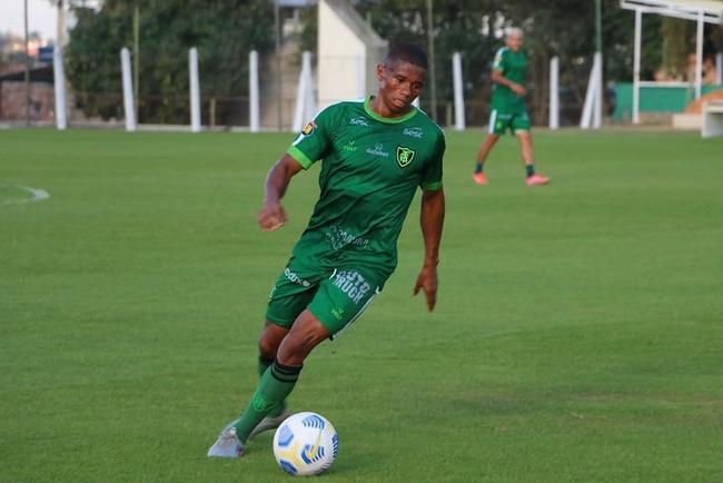 Juninho - 12 partidas