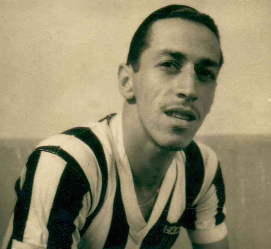 10 Nvio - 8 gols (1945 a 1951; 1952)