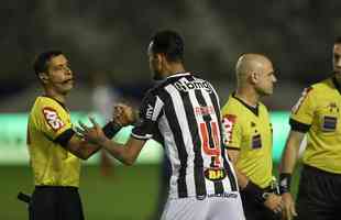 Bahia e Atltico se enfrentaram nesta quarta-feira (4), em Feira de Santana, em jogo de volta das oitavas de final da Copa do Brasil