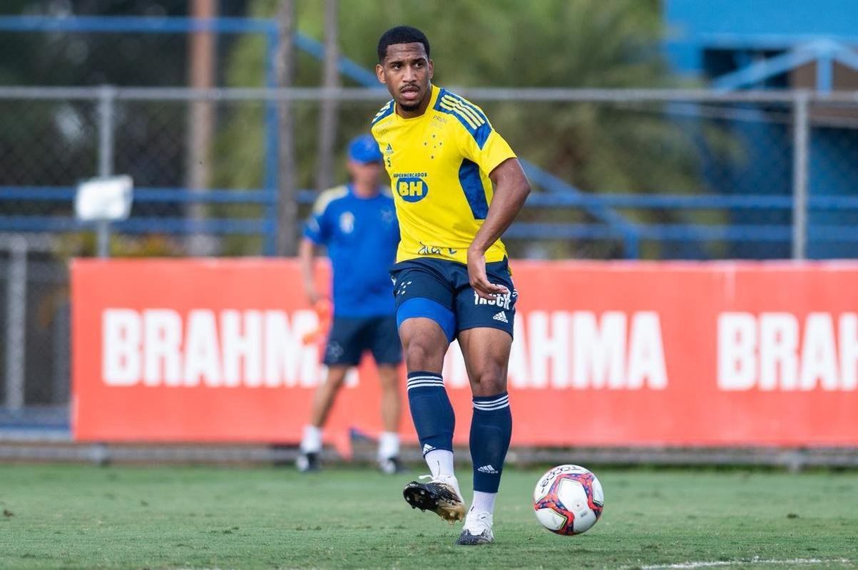 Fotos do treino do Cruzeiro desta segunda-feira (9/8)