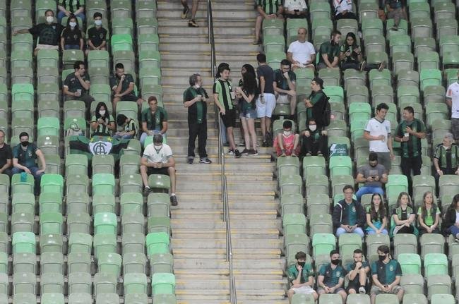 Veja as fotos do confronto entre Amrica e Bahia, no estdio Independncia, em BH, pela 27 rodada do Campeonato Brasileiro.