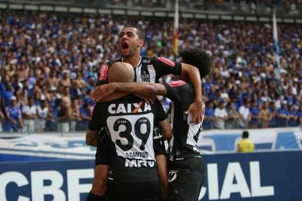 Imagens do segundo tempo do clssico entre Cruzeiro e Atltico, no Mineiro