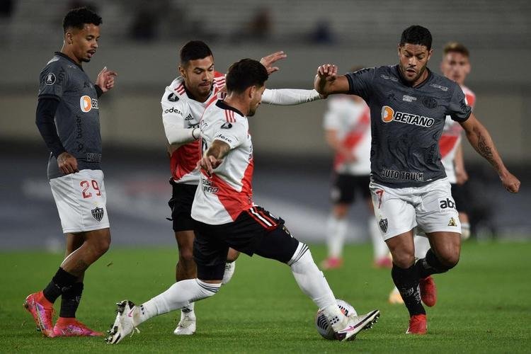 River Plate x Atltico: fotos do duelo de ida das quartas de final da Copa Libertadores, no Monumental de Nez, em Buenos Aires