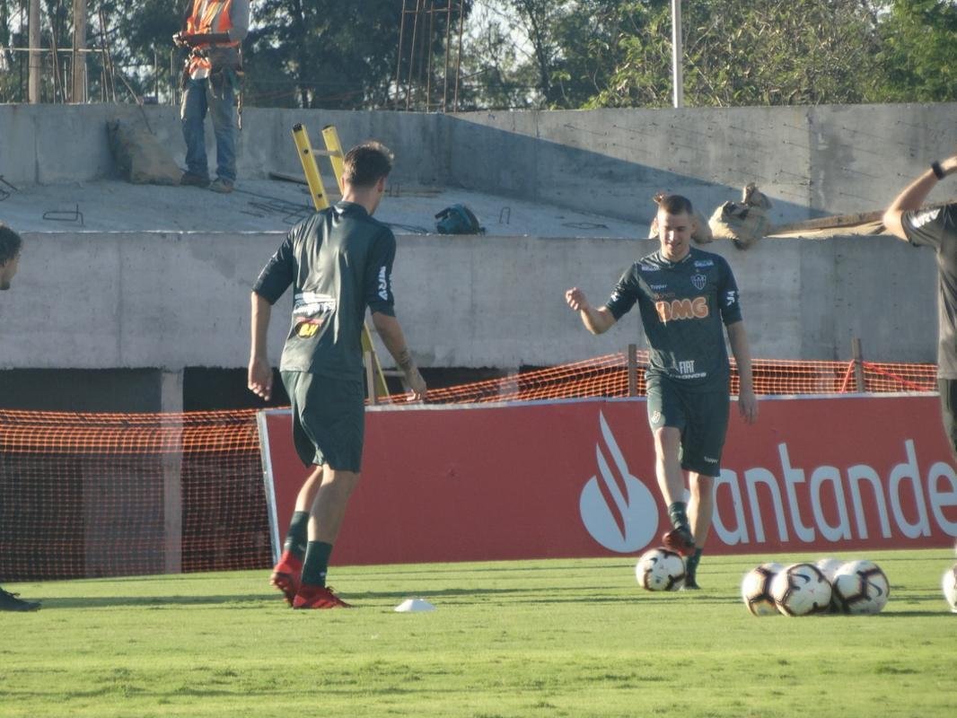Fotos do treino do Atltico no Paraguai