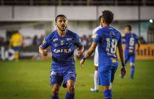 Fotos do jogo entre Santos e Cruzeiro, na Vila Belmiro, pelas quartas de final da Copa do Brasil