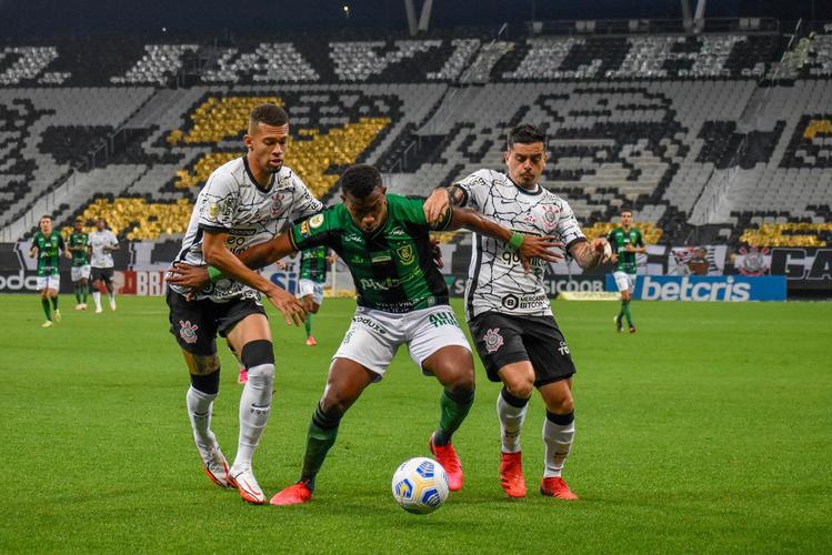 Fotos do empate por 1 a 1 entre Corinthians e América, no Itaquerão, em São Paulo, pela 21ª rodada da Série A do Brasileiro
