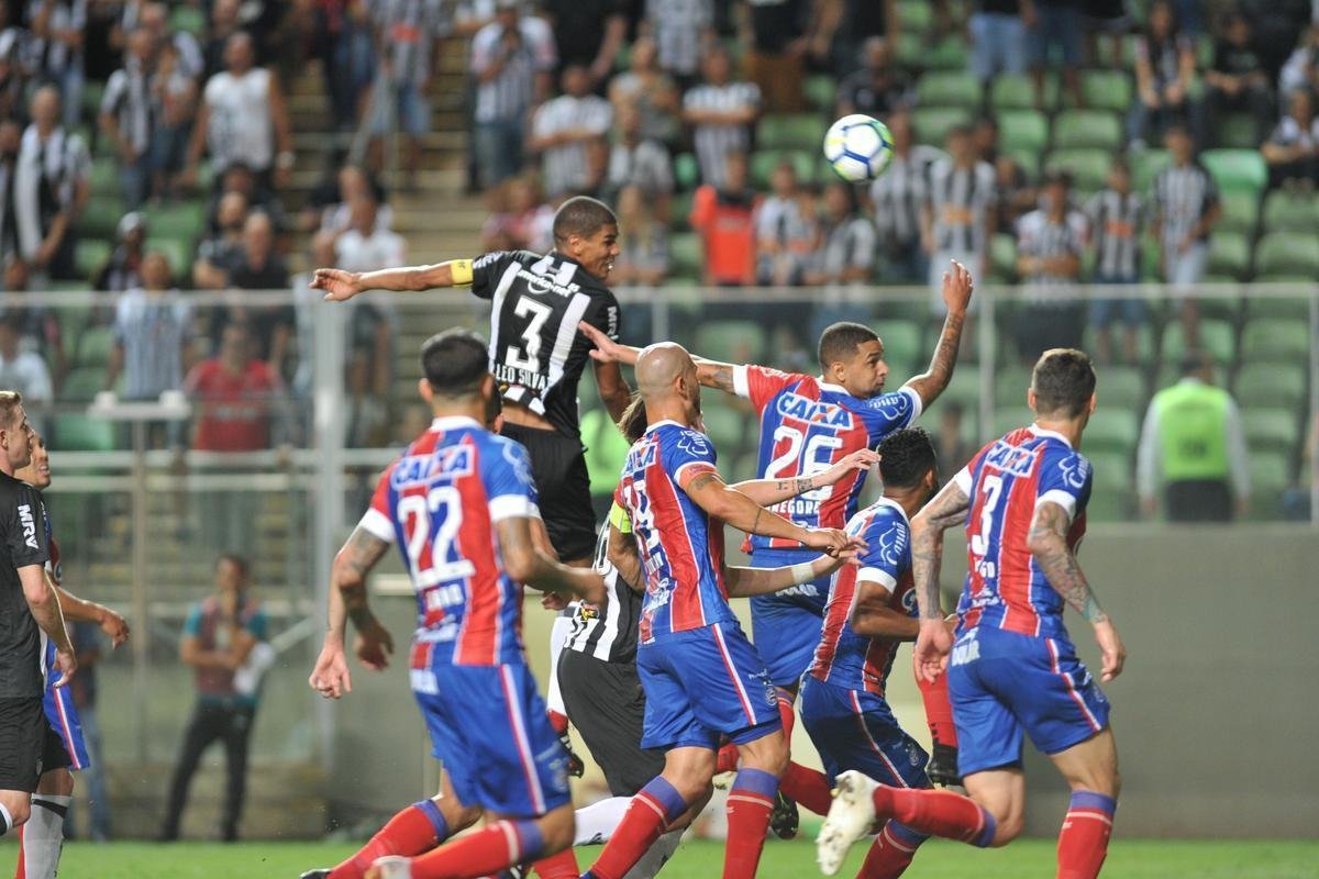 Fotos de Atltico x Bahia, no Independncia, pela 35 rodada do Campeonato Brasileiro (Alexandre Guzanshe/EM D.A Press)