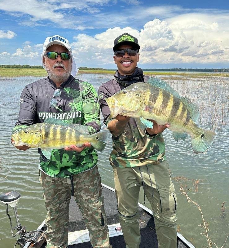 Volante Allan aproveitou o tempo livre para pescar