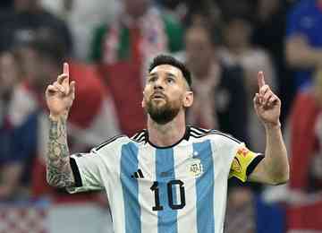 Decisivo na vitória da Argentina por 3 a 0 sobre a Croácia, Lionel Messi se tornou o jogador com mais participações em gols na história das Copas do Mundo