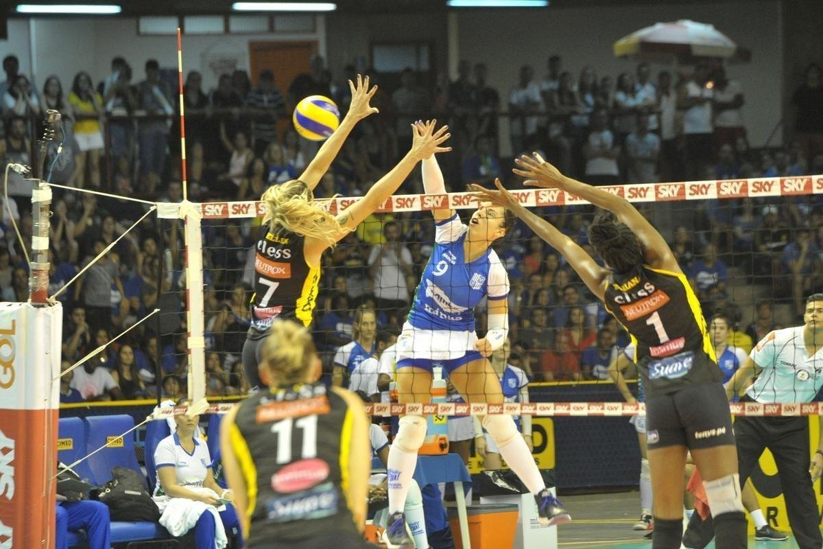 Minas x Praia: veja fotos da primeira partida da final