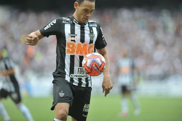 Atltico e Tupynambs duelam, no Mineiro, pelas quartas de final do Campeonato Mineiro