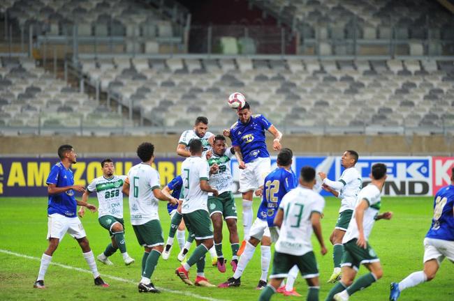 Fotos do jogo entre Cruzeiro e Guarani, no Mineiro, em Belo Horizonte, pela oitava rodada da Srie B do Campeonato Brasileiro de 2021
