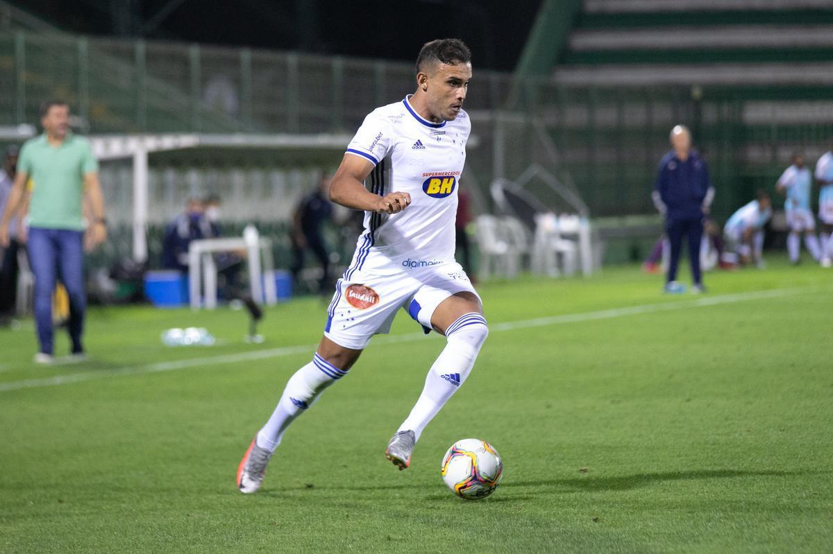 Fotos do jogo entre Chapecoense e Cruzeiro, na Arena Condá, em Chapecó, pela 23ª rodada da Série B do Campeonato Brasileiro
