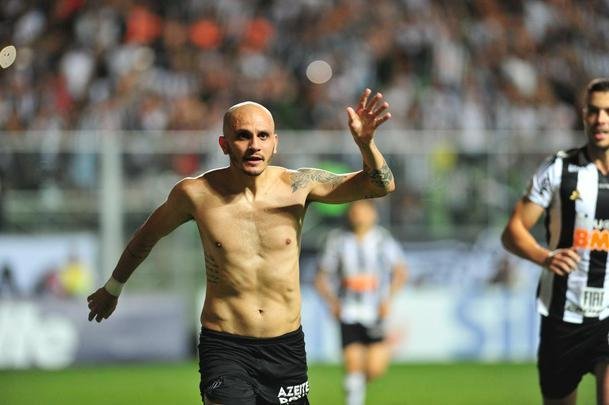 Fotos do jogo entre Atltico e Corinthians no Independncia