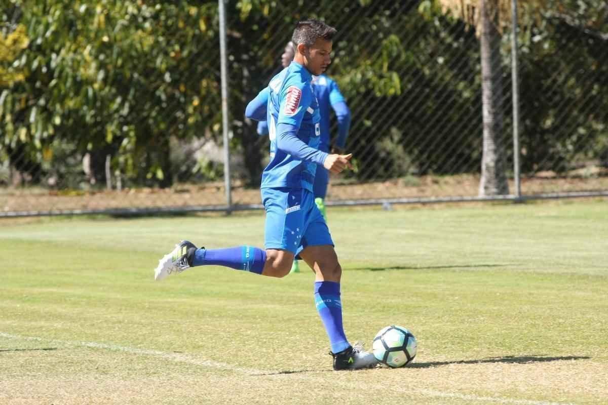 Imagens do treino do Cruzeiro nesta tera-feira (11 de julho) na Toca da Raposa II