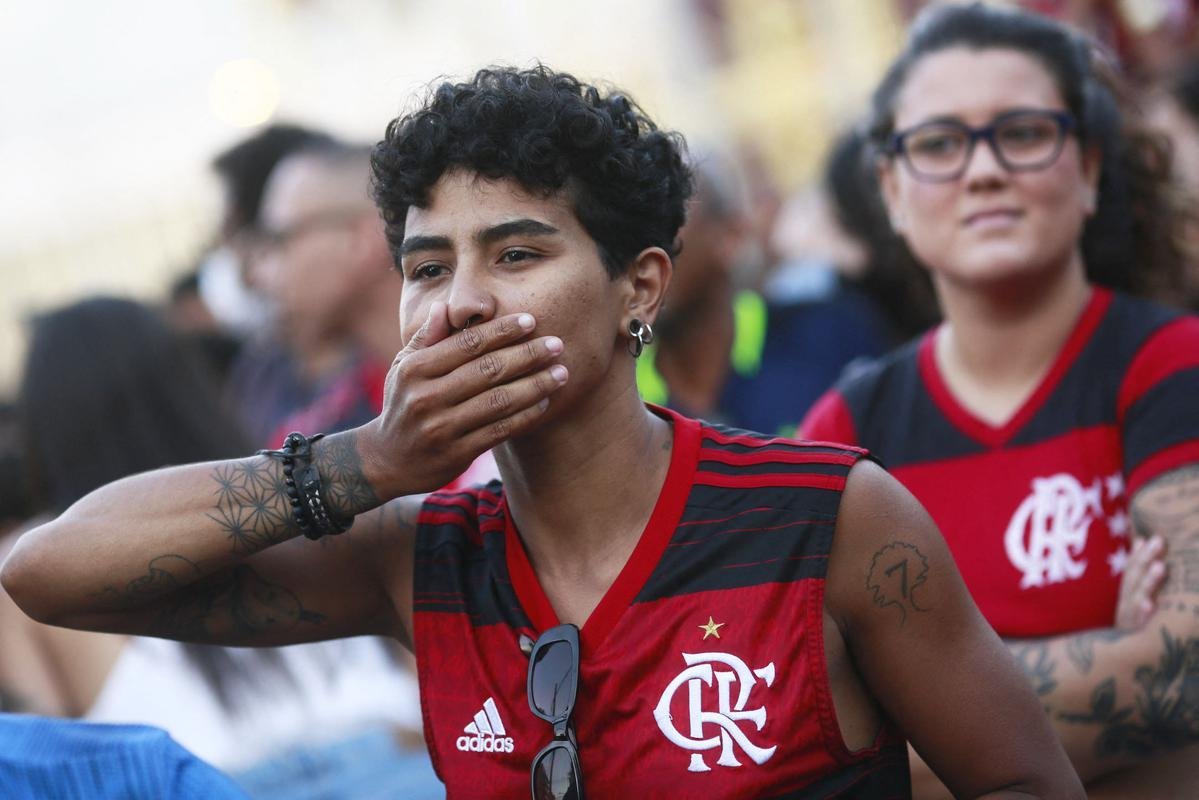 Tristeza dos torcedores do Flamengo na derrota para o Palmeiras