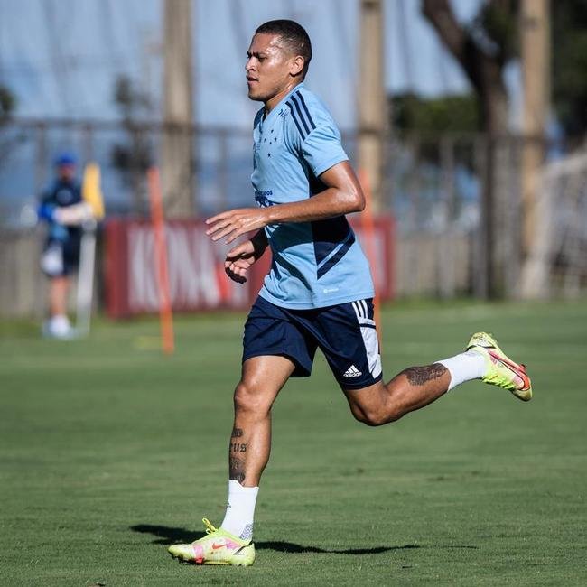 Imagens do treino do Cruzeiro nesta sexta-feira (22 de dezembro), na Toca da Raposa II