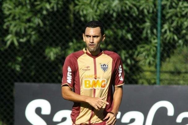 Rafael Marques - Sem muito espaço no elenco alvinegro naquela temporada, acertou em 2014 com o Hellas Verona, do futebol italiano. Após duas temporadas na Itália, retornou para o Brasil e atuou pelo Coritiba e Vasco. Depois de sua saída do cruz-maltino, no fim de 2017, não voltou mais a atuar. Está sem clube.