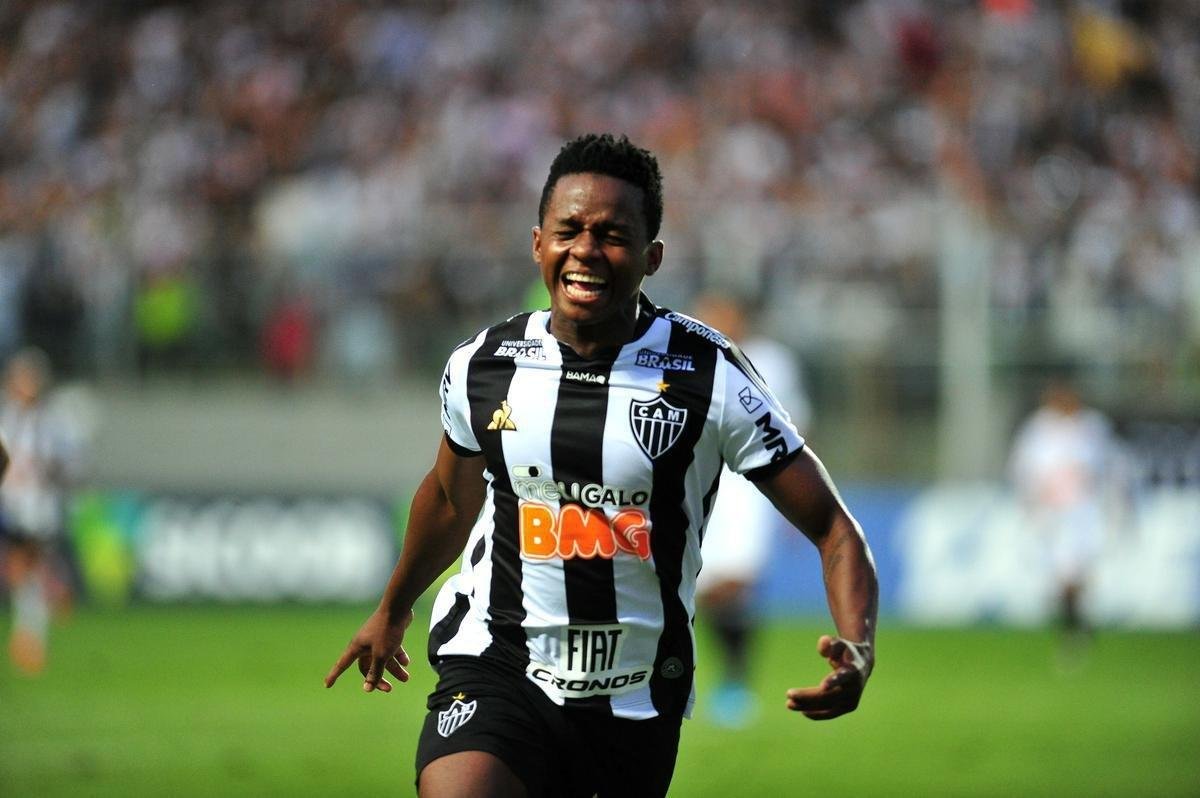 Fotos do jogo entre Atltico e Corinthians no Independncia