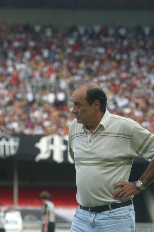 6 - Procpio Cardoso (1979-1981, 1984-1985, 1992, 1995-1996, 2003 e 2004-2005): 74,5% de aproveitamento em 157 jogos (107 vitrias, 30 empates e 20 derrotas)