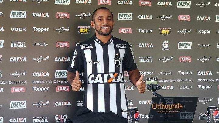 Edinho - Comprado pelo Atlético junto ao Fortaleza, o meia-atacante assinou com o Galo por cinco anos. Logo na estreia, sofreu uma lesão muscular e quase não jogou em seu primeiro ano no clube (apenas seis jogos). Em 2019, foi emprestado para o Fortaleza (fez sete gols em 43 partidas).