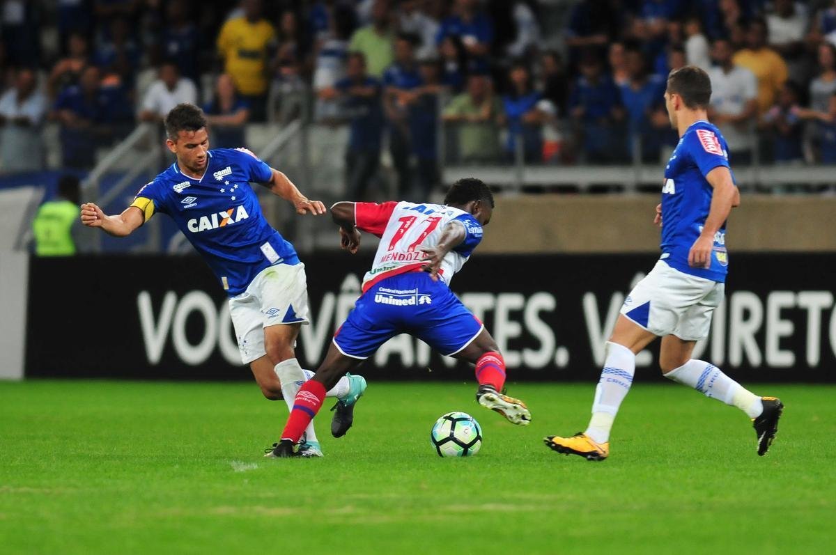 Cruzeiro venceu o Bahia por 1 a 0