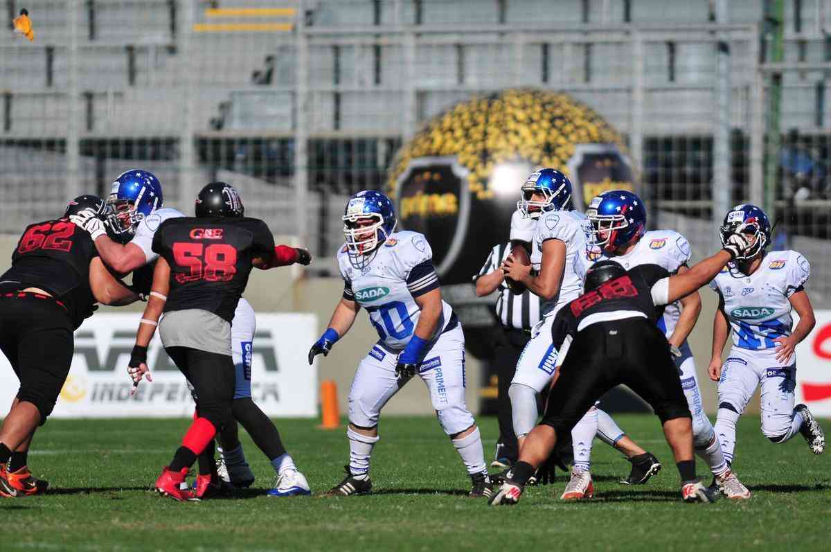 Cruzeiro venceu Espectros por 30 a 13, no Brasil Bowl, no Independncia, e se sagrou campeo