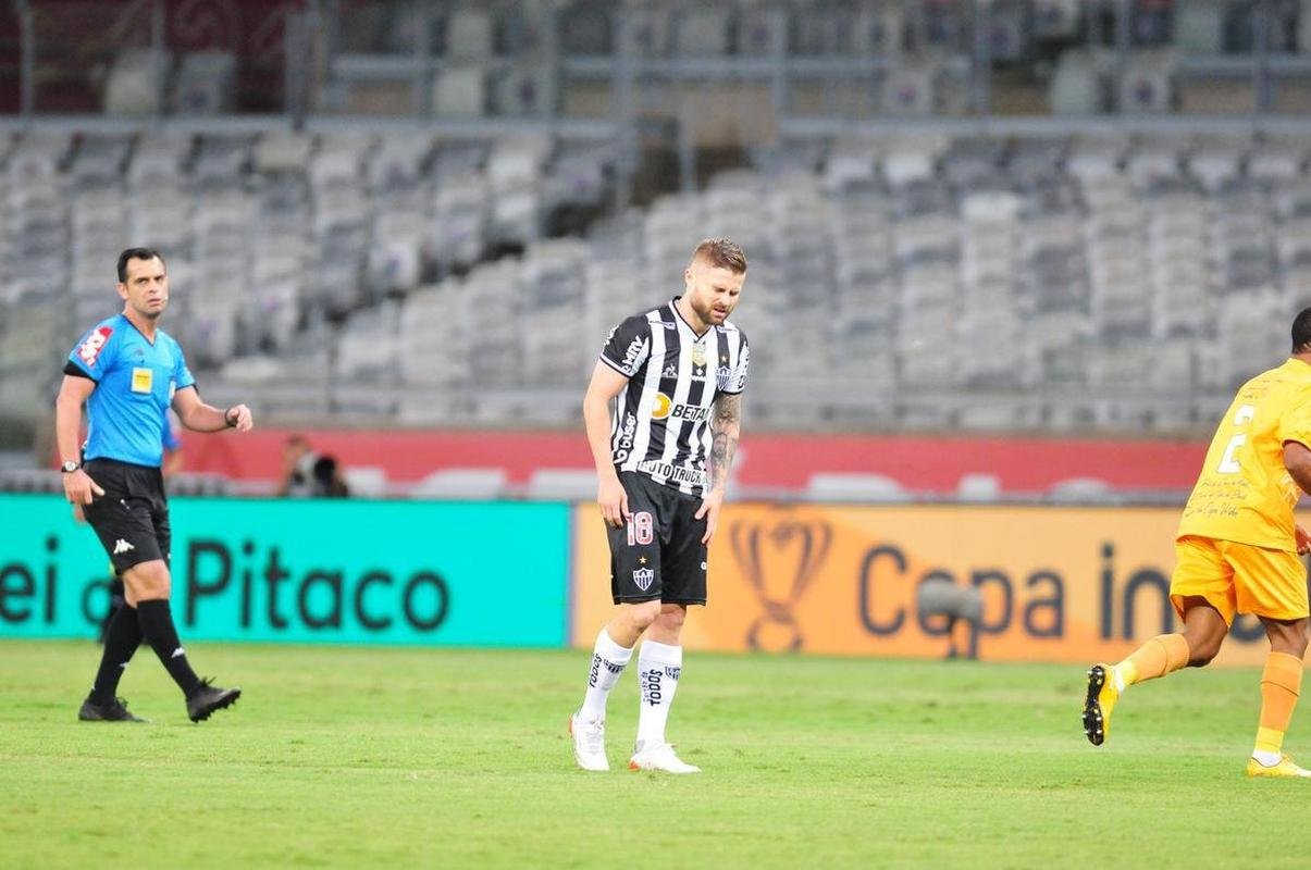 Fotos do jogo entre Atltico e Brasiliense, no Mineiro, pela Copa do Brasil