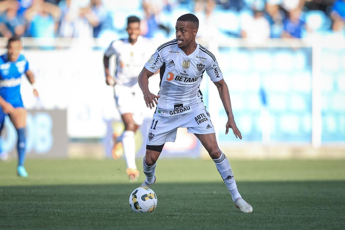 Fotos do jogo entre Ava e Atltico, na Ressacada, pela 27 rodada do Campeonato Brasileiro