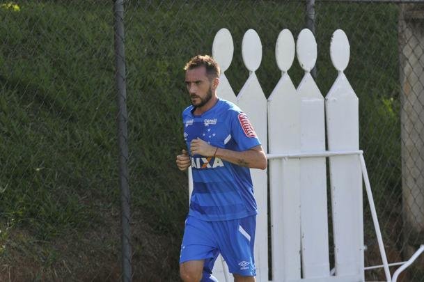 Fotos do treino do Cruzeiro desta quinta-feira (18/1), na Toca da Raposa II