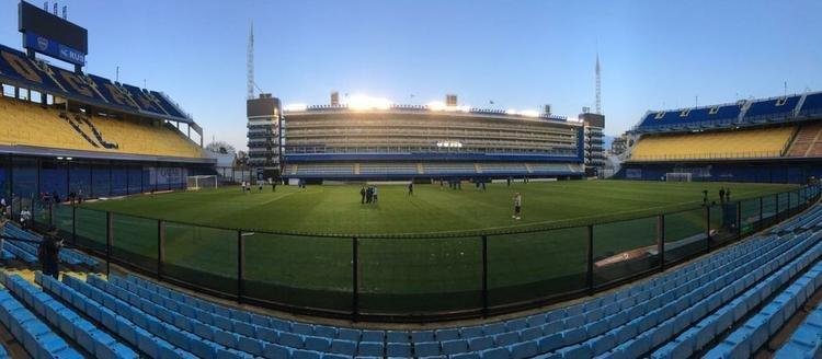 Fotos do mtico estdio de La Bombonera e do trabalho de reconhecimento feito pelo Cruzeiro