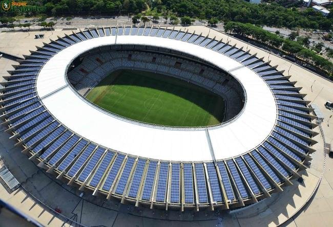 Em 2013, obras de modernizao concludas e estdio pronto para a Copa das Confederaes e, posteriormente, para a Copa do Mundo de 2014
