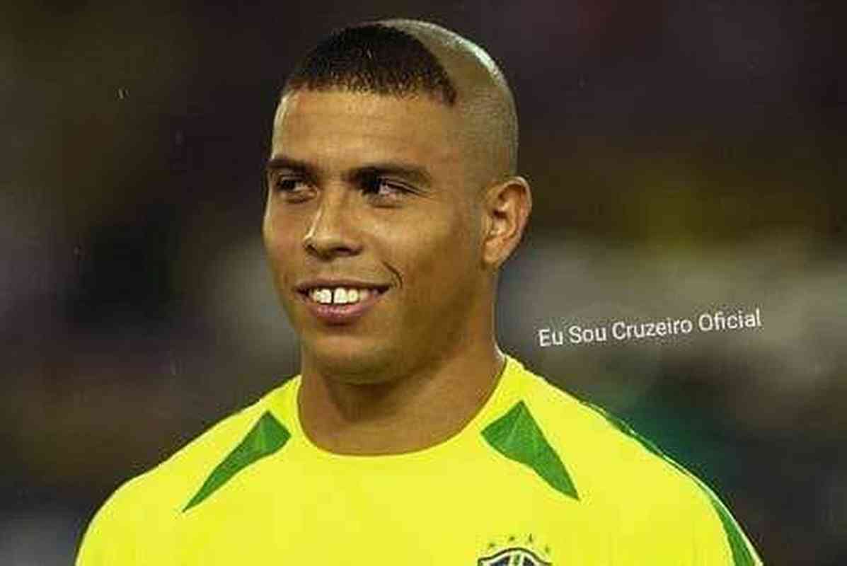 Memes: Ronaldo compra 90% das ações da SAF do Cruzeiro