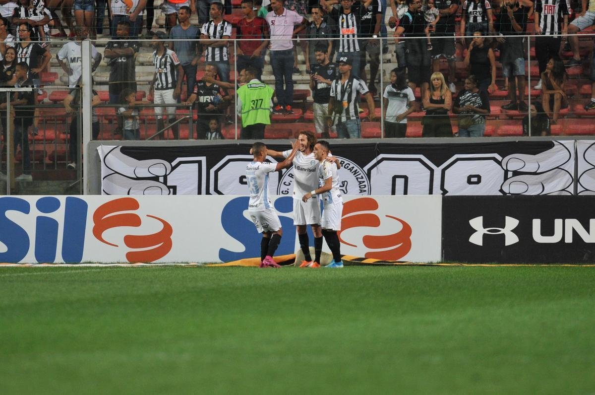 Fotos do jogo entre Atltico e Grmio